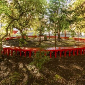 INFINITE BENCH RED CIRCULAR SURROUNDING TREE LEISURE ART SEAT CUSTOM UNPOWERED PUBLIC REST DEVICE PROJECT